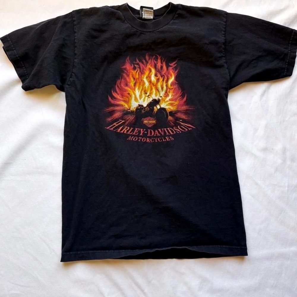 Y2k Harley Davidson black flame print tshirt large